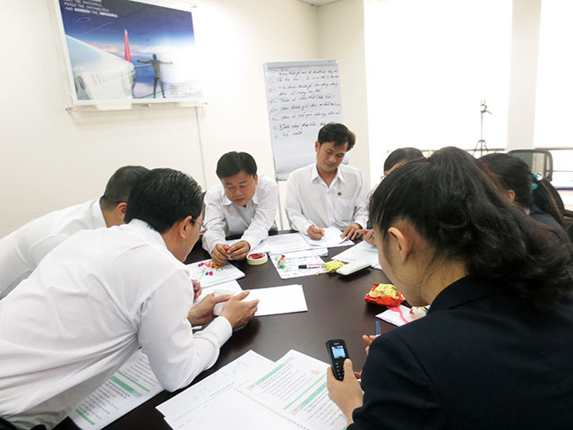 Kỹ năng hướng dẫn và động viên Nhân Viên làm việc hiệu quả - Sacombank (09 & 10.12.2014)